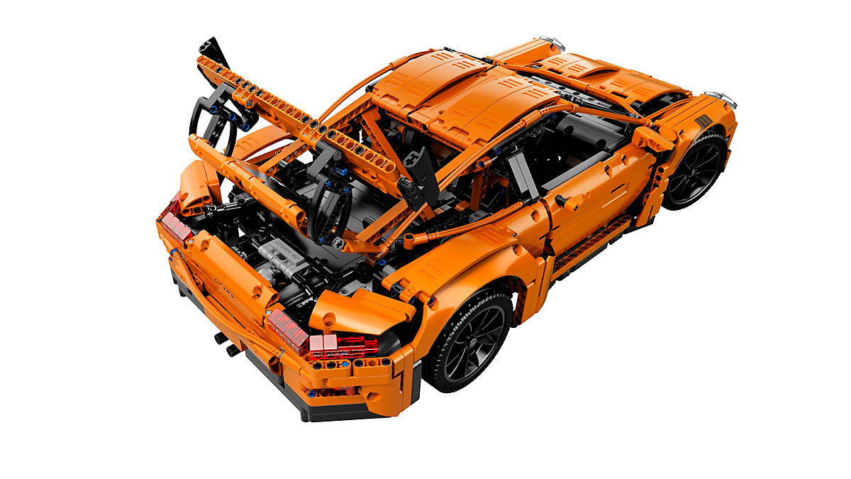 LEGO Porsche 911 GT3 RS View 1